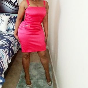 Cache fitted Pink Dress